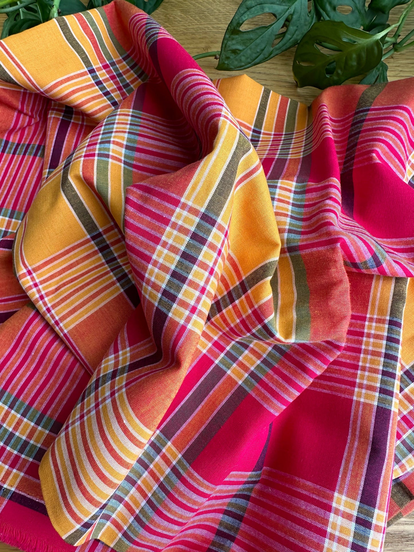 Couverture bébé "Cerise" en madras rouge