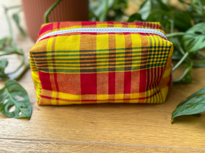 Trousse de toilette "Maracuja" en madras traditionnel