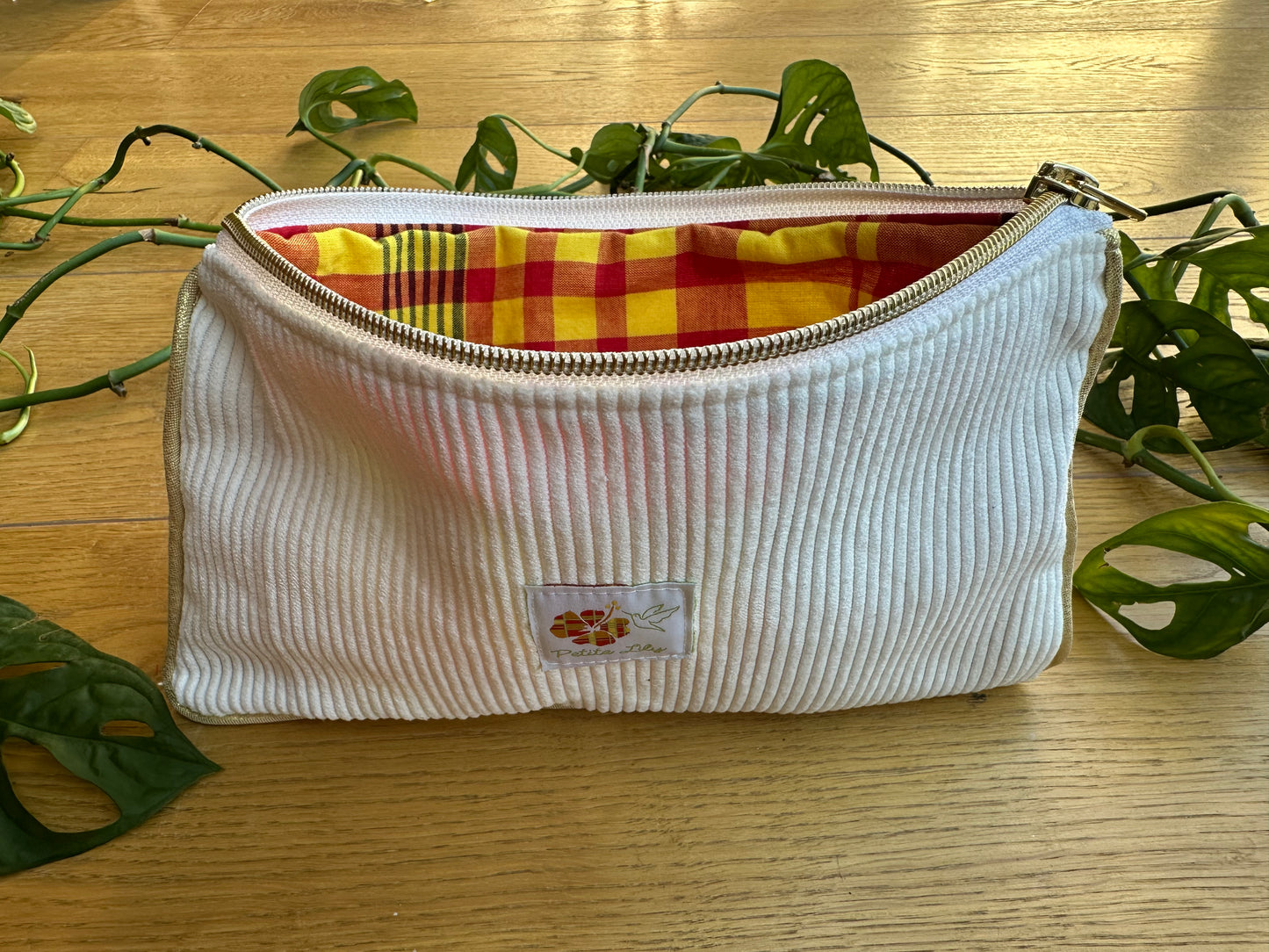 Pochette "Litchi" en madras et velours côtelé blanc