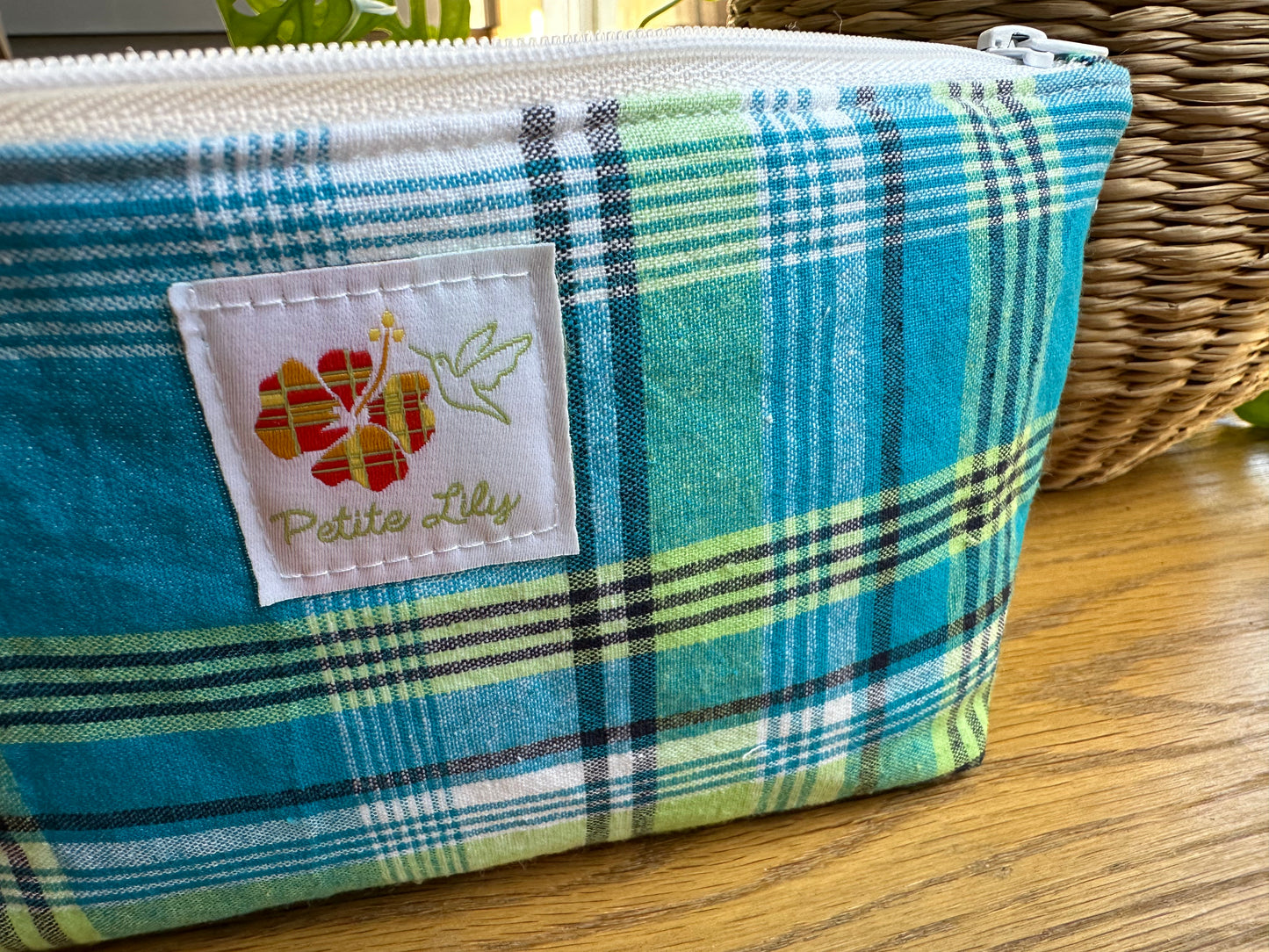 Trousse "Myrtille" en madras bleu